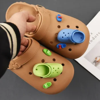 Moda Fierbinte de Vânzare Croc Farmece DIY Designer de Simulare Mini Pantofi de Crocodil Accesorii Minunat All-meci Saboți de Pantofi Cataramă de Înaltă Calitate